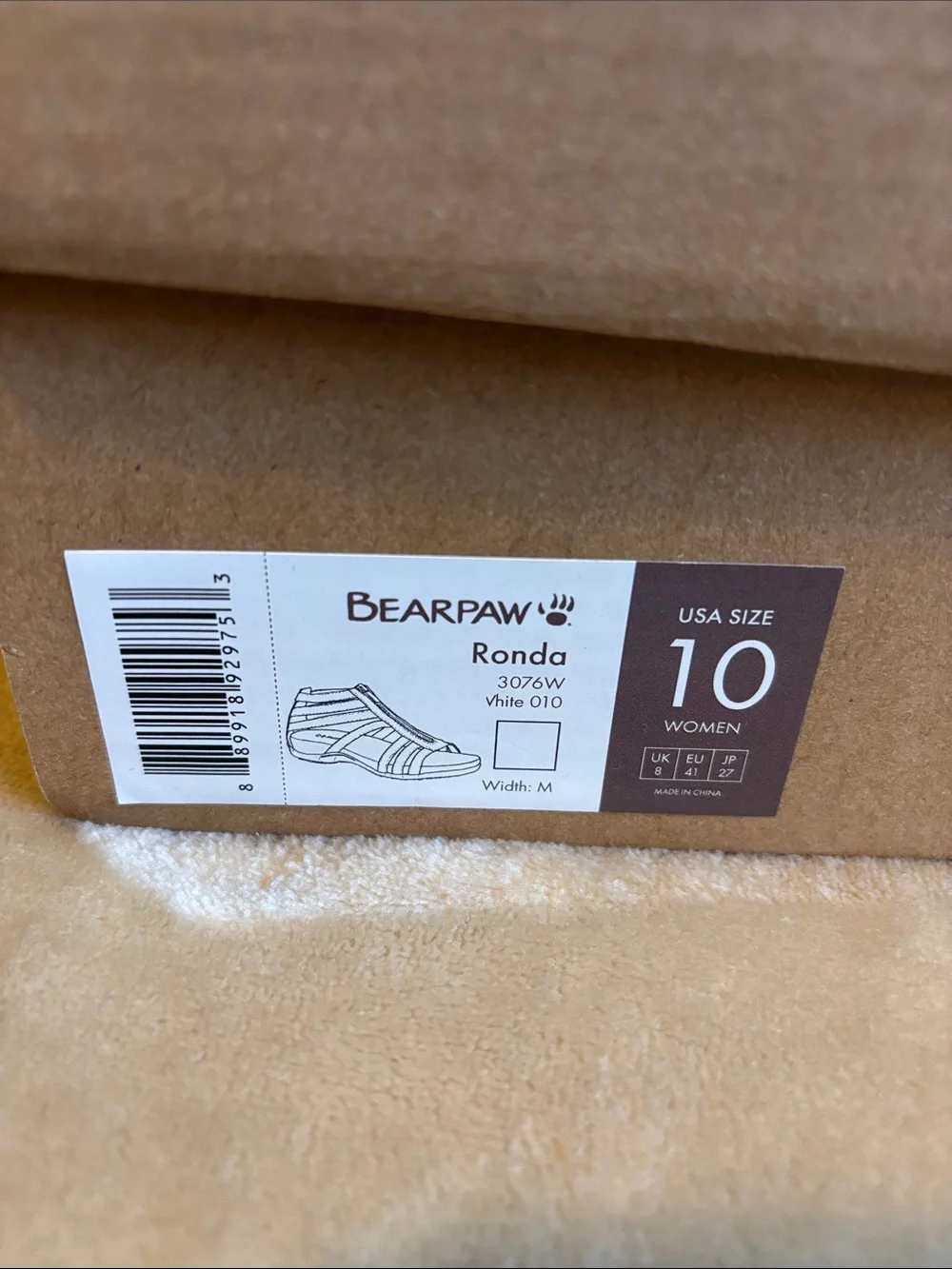 BearPaw cream strappy